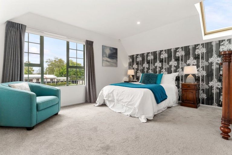 Photo of property in 43 Mcmaster Street, Greytown, 5712