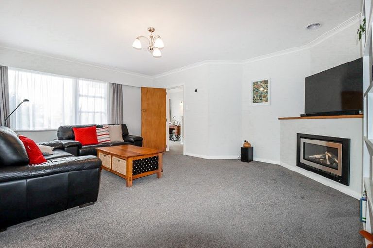 Photo of property in 43 Guy Street, Dannevirke, 4930