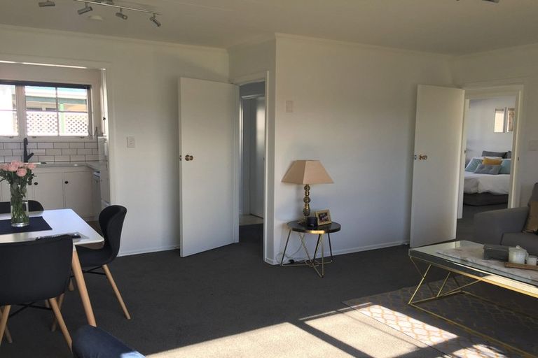 Photo of property in 92 Trafalgar Street, Waterloo, Lower Hutt, 5011