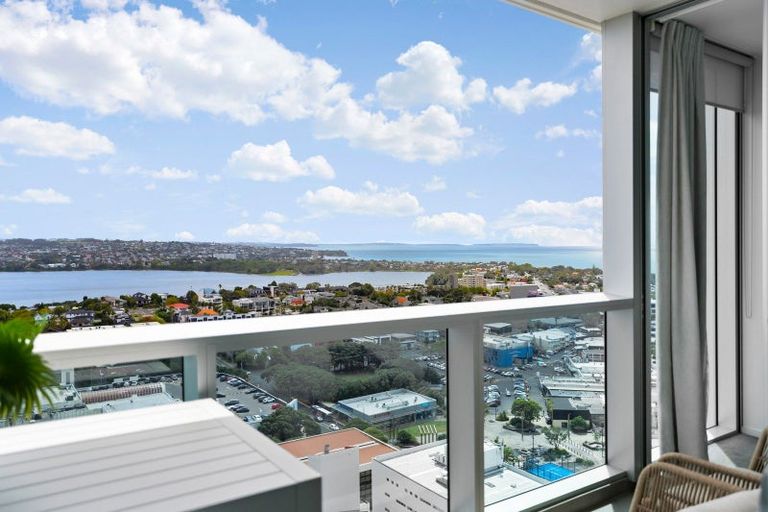 Photo of property in Sentinel Apartments, 1904/3 Northcroft Street, Takapuna, Auckland, 0622