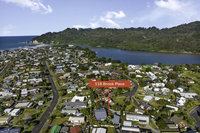 Photo of property in 118 Brook Place, Whangamata, 3620