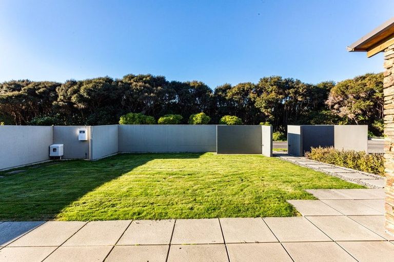 Photo of property in 3 Young Nicks Lane, Whitby, Porirua, 5024