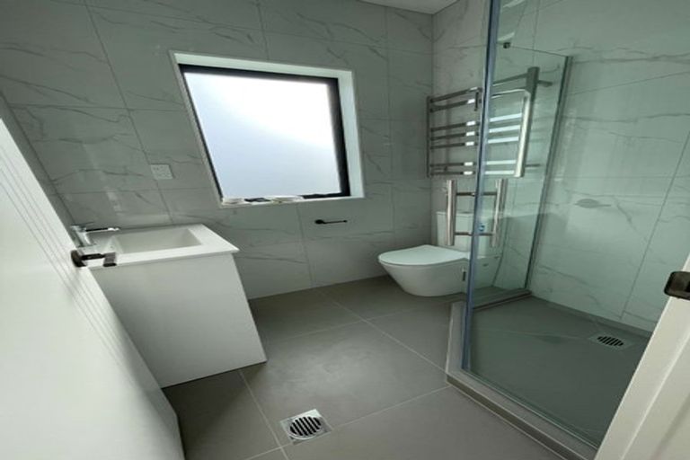 Photo of property in 20 Mervan Street, Mangere East, Auckland, 2024