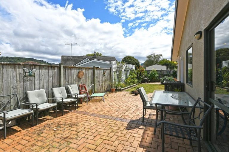 Photo of property in 33 Stephen Street, Trentham, Upper Hutt, 5018