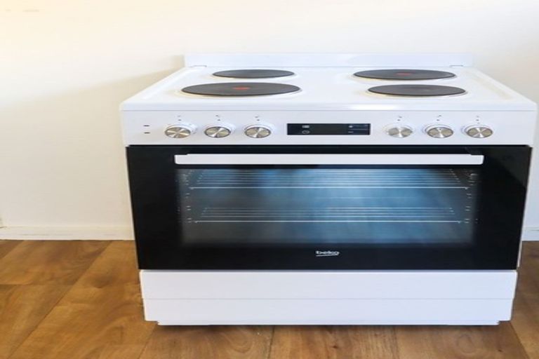 Photo of property in 5/30 Mona Vale Avenue, Riccarton, Christchurch, 8011