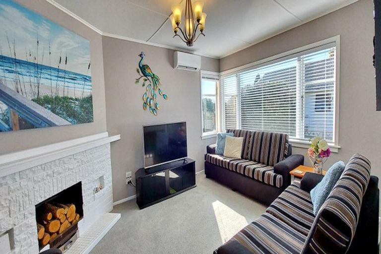 Photo of property in 51 Celia Street, Stratford, 4332