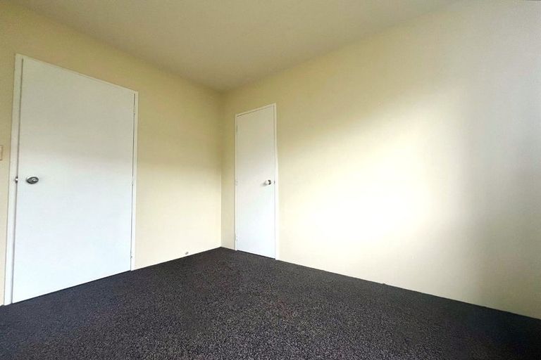 Photo of property in 29 Barneys Farm Road, Clendon Park, Auckland, 2103