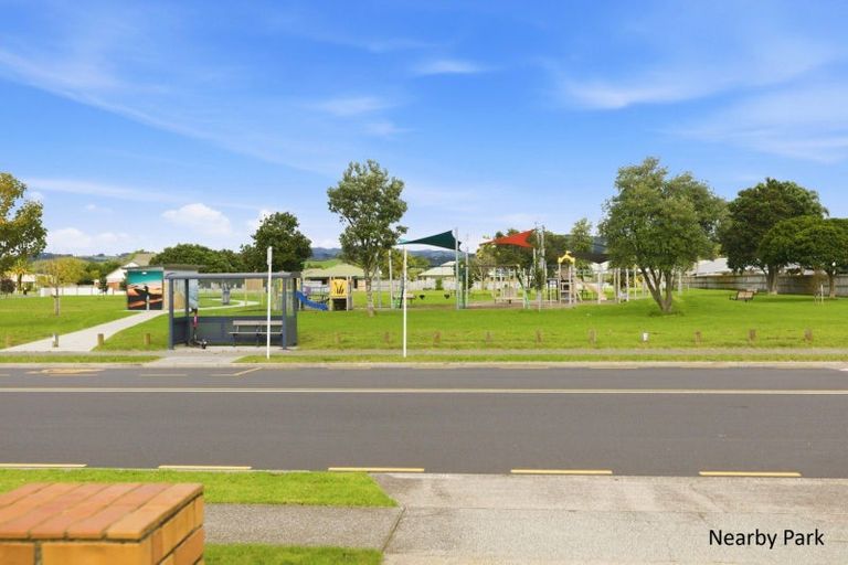 Photo of property in 655 Grenada Street, Papamoa Beach, Papamoa, 3118
