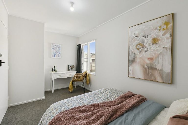 Photo of property in 84f1 Park Road, Miramar, Wellington, 6022