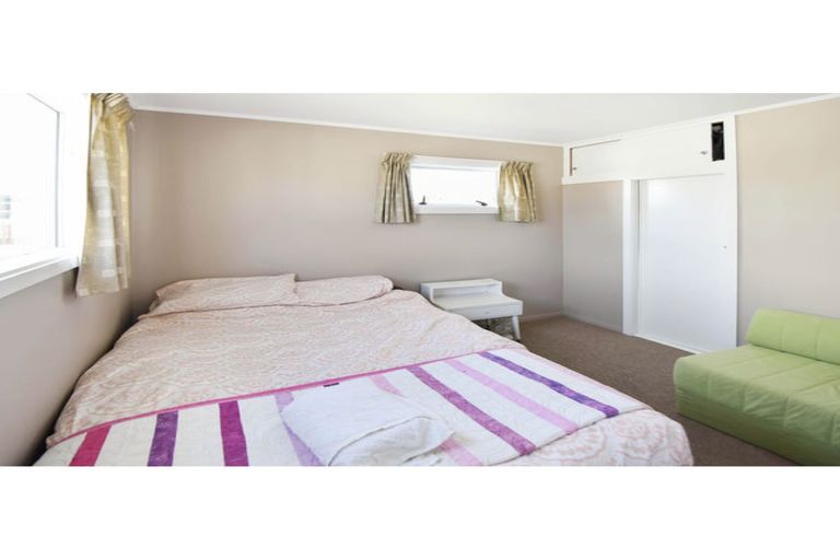 Photo of property in 36 Tasman Road, Twizel, 7901