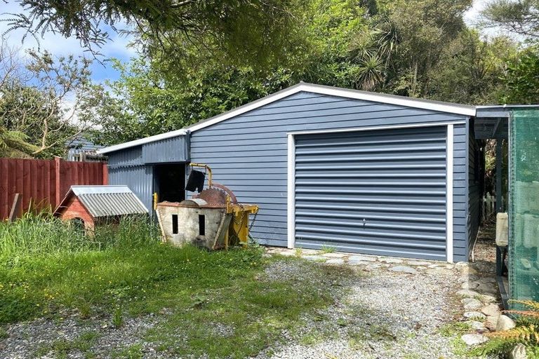 Photo of property in 61 Seddon Street, Kumara, 7832