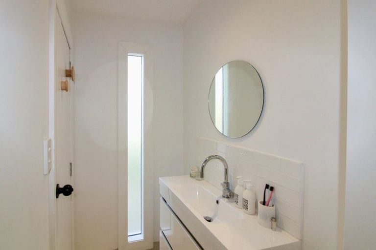Photo of property in 78 Wilson Street, Newtown, Wellington, 6021