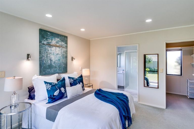 Photo of property in 89 Kensington Drive, Taradale, Napier, 4112