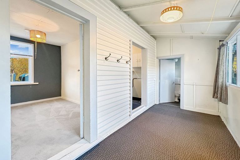 Photo of property in 394 Makara Road, Makara, Karori, 6972