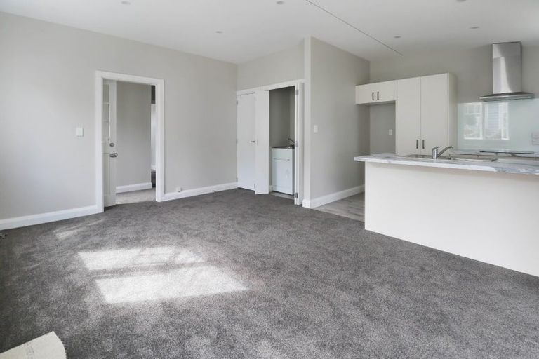 Photo of property in 4/4a Te Mome Road, Alicetown, Lower Hutt, 5010