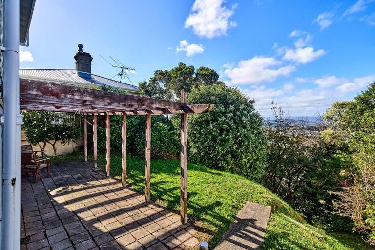 Photo of property in 26 Havelock Street, Mornington, Dunedin, 9011