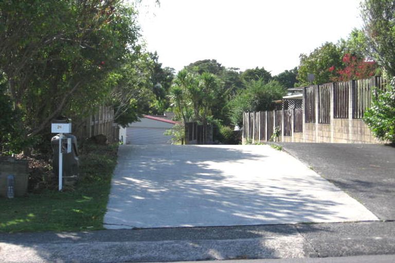 Photo of property in 26 Kaikoura Street, Henderson, Auckland, 0612