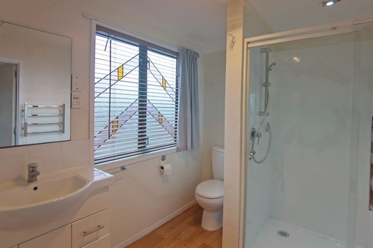 Photo of property in 457 Don Buck Road, Massey, Auckland, 0614