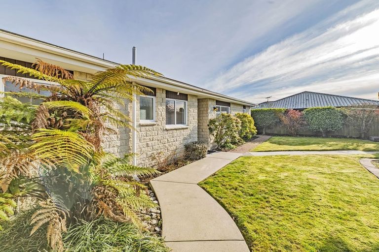 Photo of property in 3/12 Lagan Street, Belfast, Christchurch, 8051