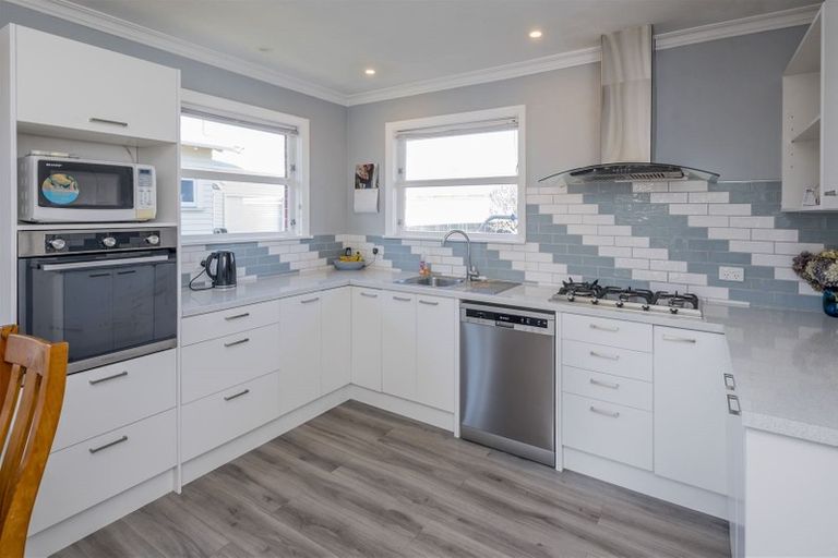 Photo of property in 31 Duke Street, Levin, 5510