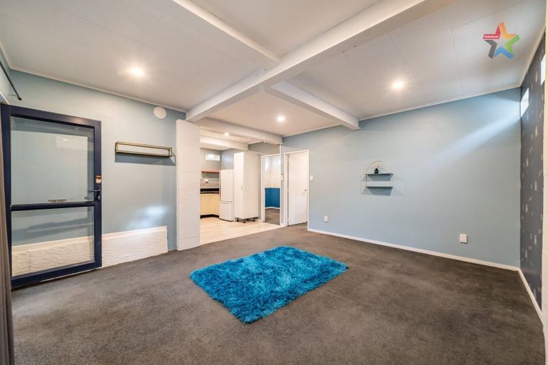 Photo of property in 43 Discovery Drive, Whitby, Porirua, 5024