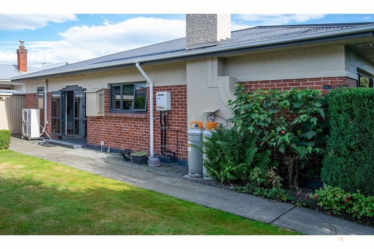Photo of property in 2 Ashbury Avenue, Waimataitai, Timaru, 7910