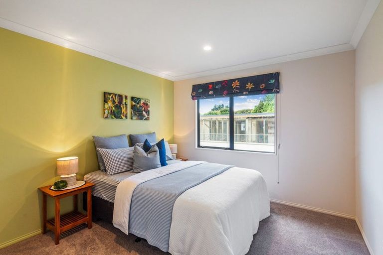 Photo of property in 33 Killalea Place, Paraparaumu, 5032