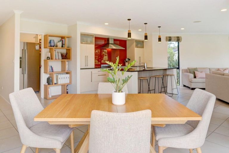 Photo of property in 24 Urutawa Drive, Kerikeri, 0230