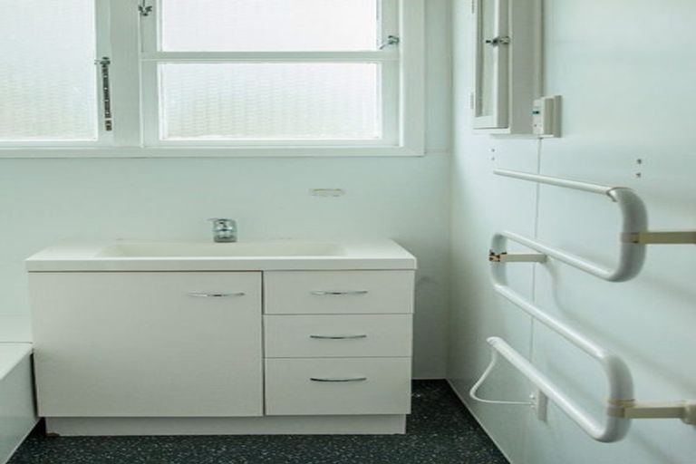 Photo of property in 6-12 Birchfield Road, Hauraki, Auckland, 0622