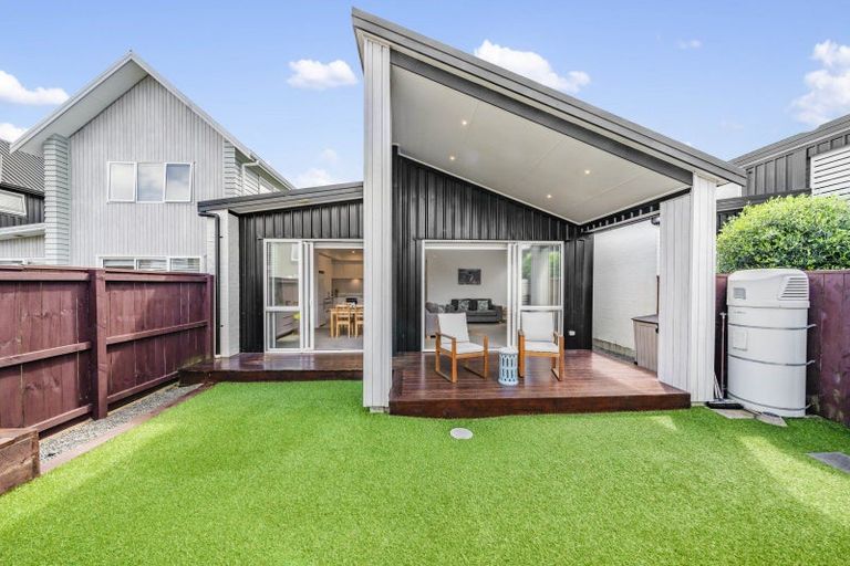 Photo of property in 18 Mapou Road, Hobsonville, Auckland, 0618