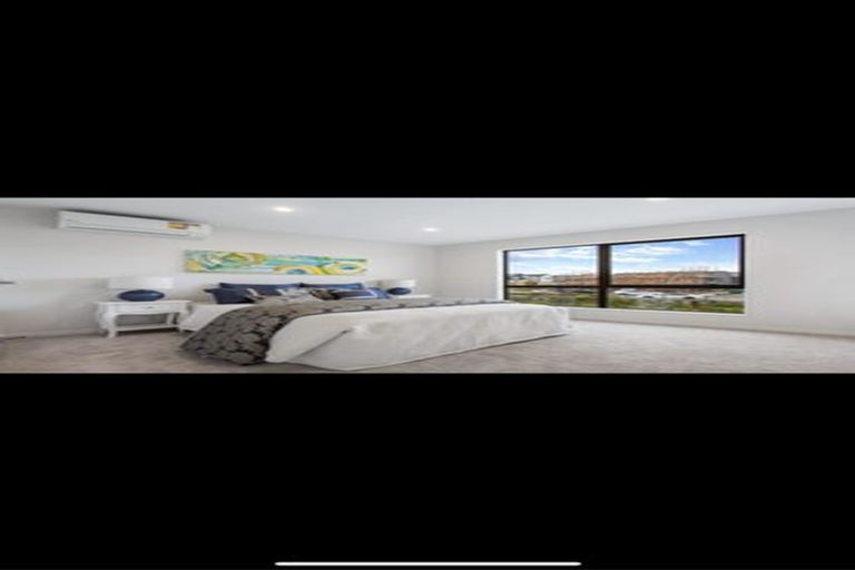 Photo of property in 17 Dinaric Lane, Westgate, 0814