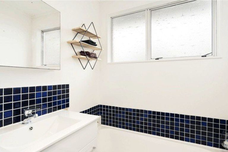 Photo of property in 10 Cassandra Street, Stratford, 4332