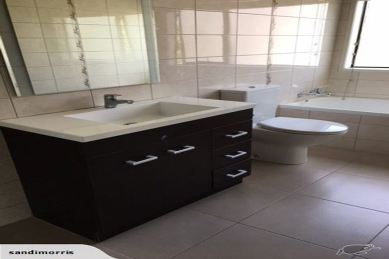 Photo of property in 73d Nile Road, Milford, Auckland, 0620
