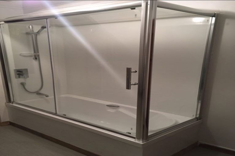 Photo of property in 8 Swadel Way, Karori, Wellington, 6012