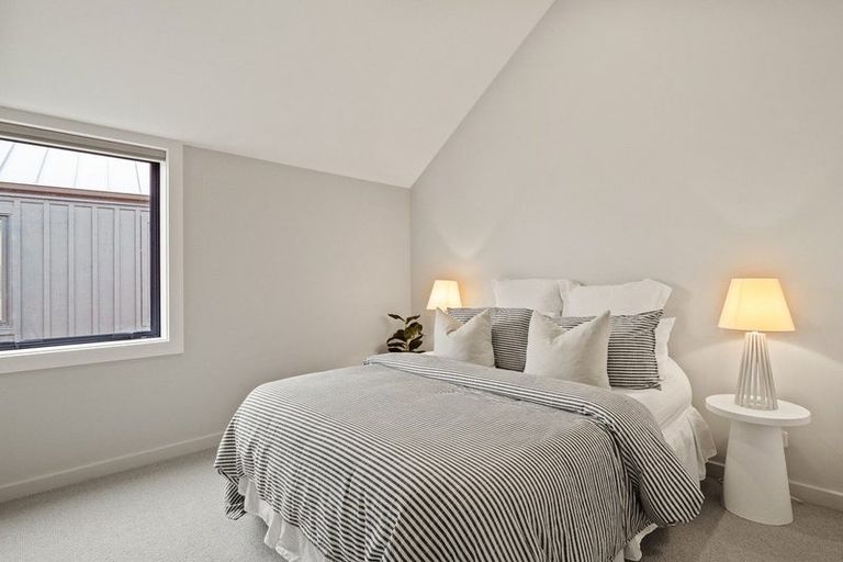 Photo of property in 13 Soudley Court, Jacks Point, Queenstown, 9371