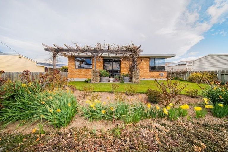 Photo of property in 39 Lindis Crescent, Otematata, 9412