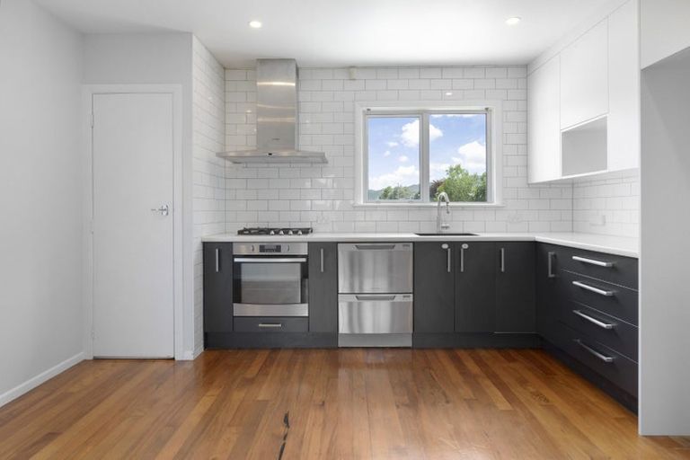 Photo of property in 28 Russell Road, Wainuiomata, Lower Hutt, 5014