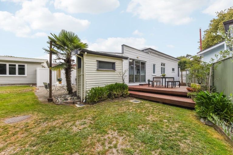 Photo of property in 9 Waimea Road, Nelson South, Nelson, 7010