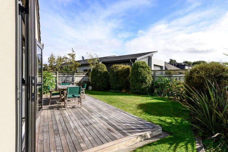 Photo of property in 12 Peninsula Point, Huntington, Hamilton, 3210