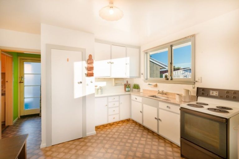 Photo of property in 128 Foremans Road, Islington, Christchurch, 8042