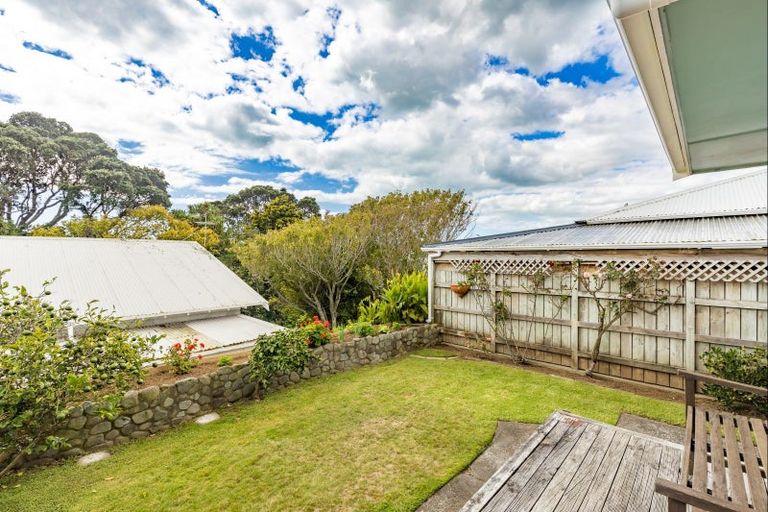 Photo of property in 509 Devon Street East, Strandon, New Plymouth, 4312