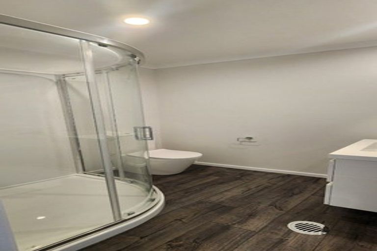 Photo of property in 2/165 Knighton Road, Hillcrest, Hamilton, 3216
