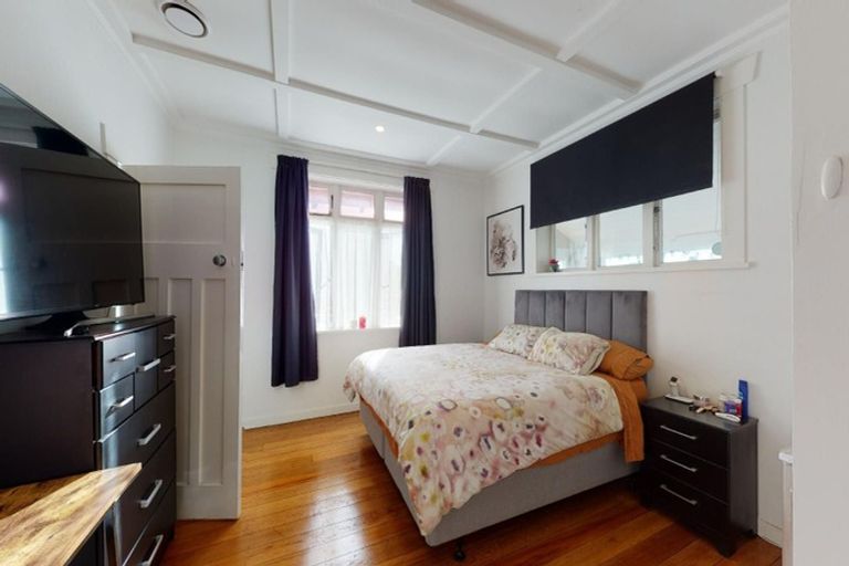 Photo of property in 28 Godwin Crescent, College Estate, Whanganui, 4500
