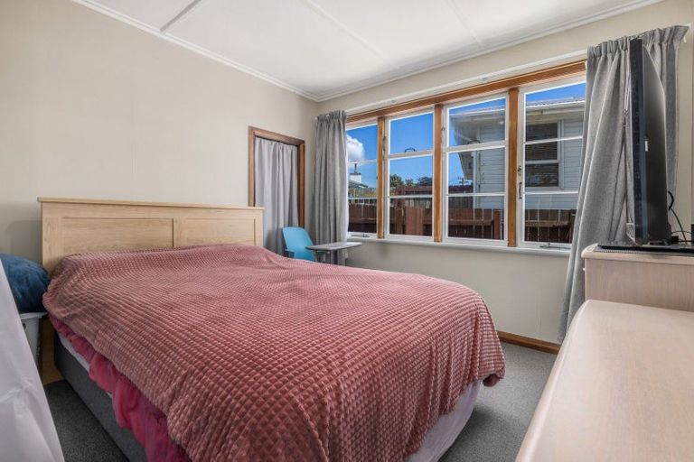 Photo of property in 25 Tuki Street, Titahi Bay, Porirua, 5022