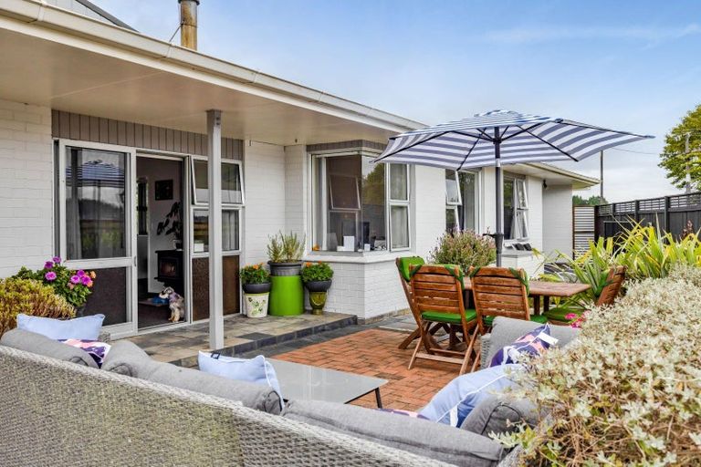 Photo of property in 540 Finnerty Road, Cardiff, Stratford, 4391