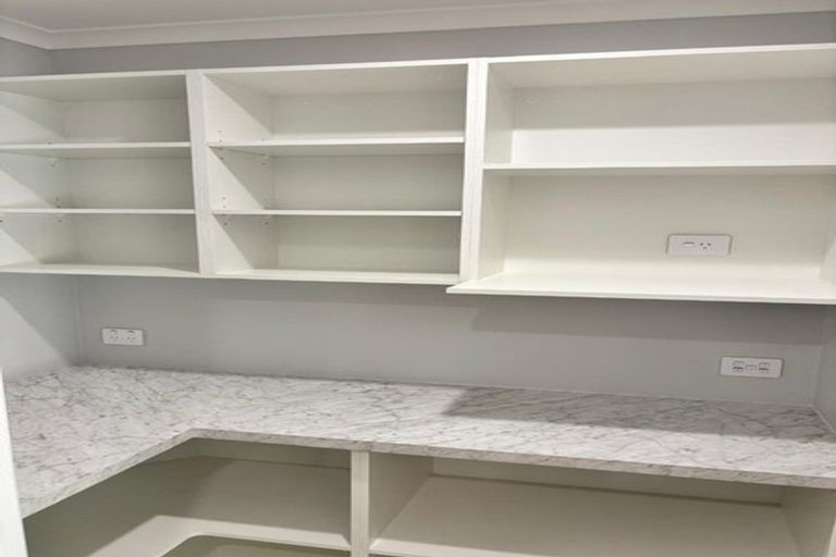 Photo of property in 31 Coptic Terrace, Pokeno, 2402