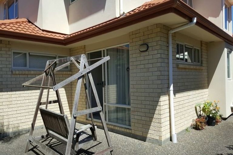 Photo of property in 80 Cyril French Drive, Flat Bush, Auckland, 2016