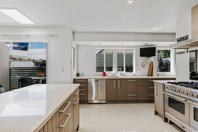 Photo of property in 3b Prince Avenue, Mount Maunganui, 3116