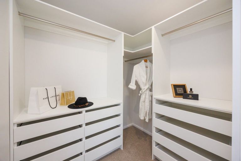 Photo of property in 68 Freedom Drive, Kelvin Grove, Palmerston North, 4414