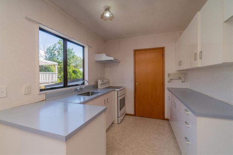 Photo of property in 4 Pine Street, New Lynn, Auckland, 0600